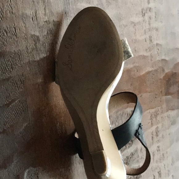 Shoes - Picture 5 of 5